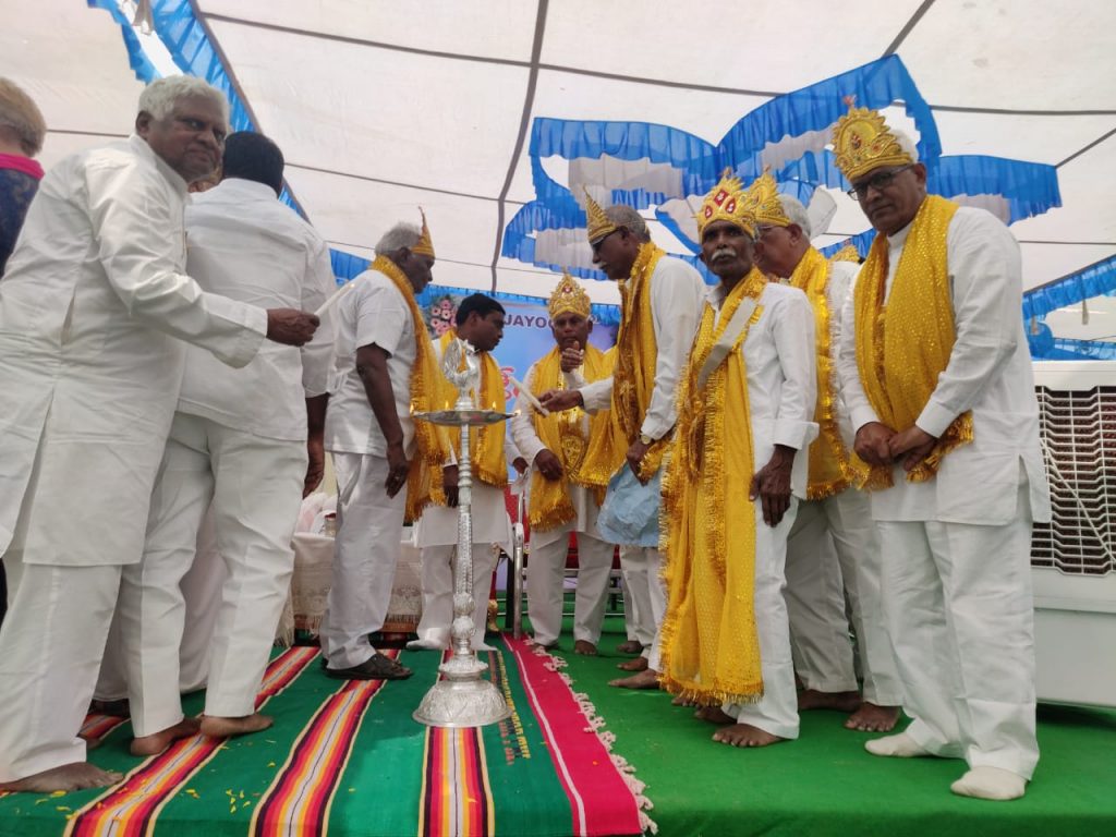 Trimurti shivajayanti cellebrations service news at Puttaparthi